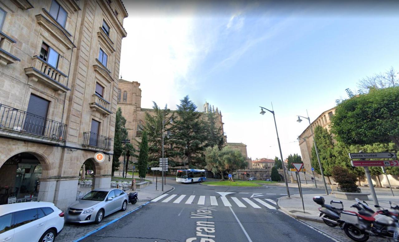 Estupendo Piso de 2 dormitorios en la Gran Vía. A/A. Wifi. Salamanca Exterior foto